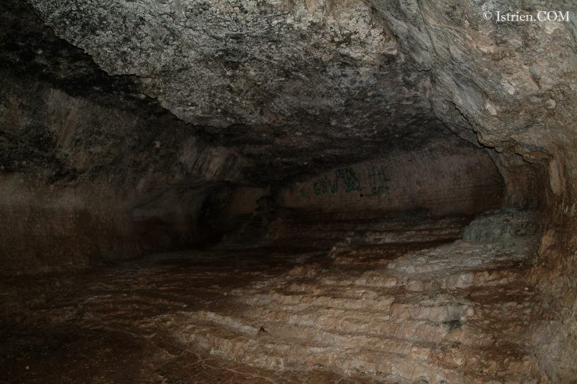 Hinterer Bereich der Höhle
