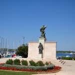 Tito-Denkmal am Hafen von Pula - Istrien - Kroatien