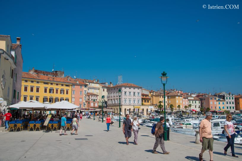 Hafenpromenade von Rovinj - Istrien - Kroatien - Mai 2015