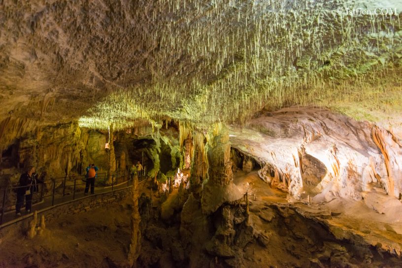 Faden-Tropfsteine in der Höhle von Postojna - Slovenien - Istrien